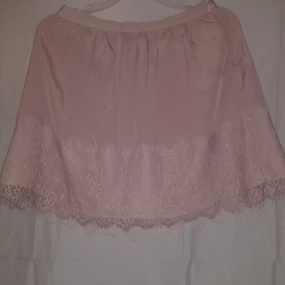 Nice pink SKIRT